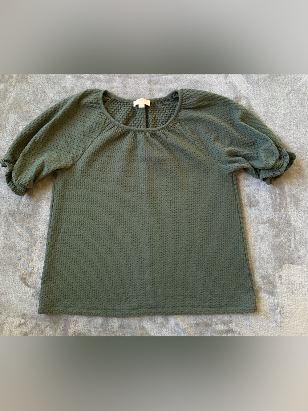 LOFT Olive Green Textured Puff-Sleeve Top